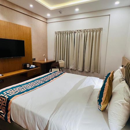 Hotel Aashraya Dod Jala Eksteriør billede